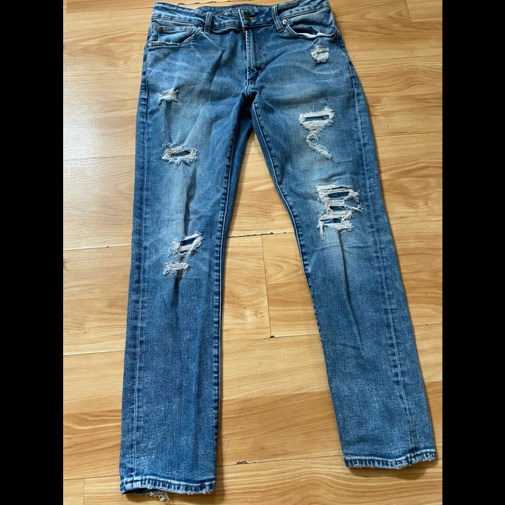 American Eagle outfitter